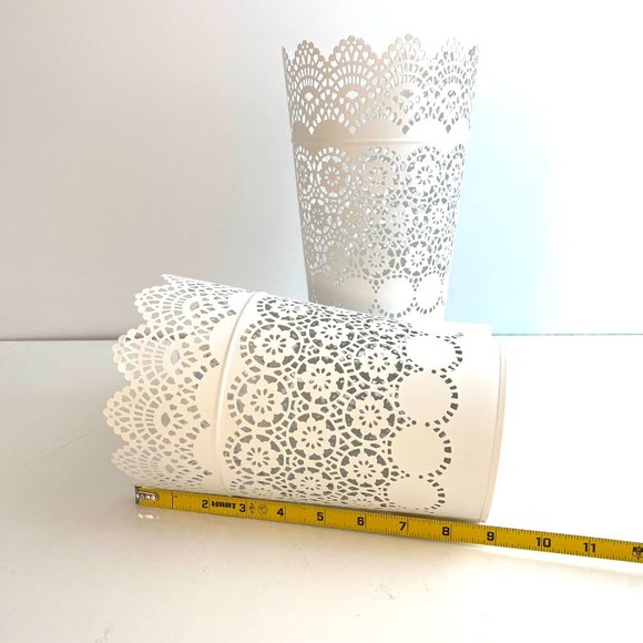 IKEA 2-Pack White Lace Metal Punched Tin Cut-Out Vase Planter Scallop Ed… - Picture 2 of 6